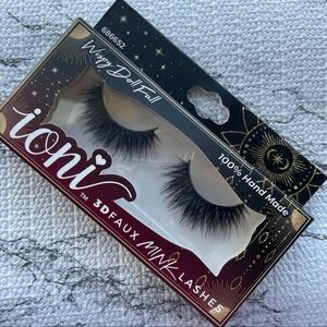 Ioni Lashes